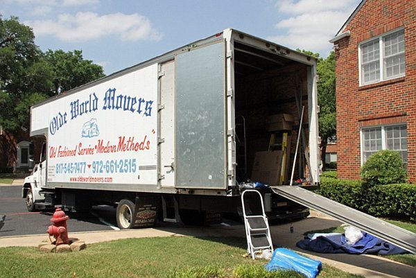 Olde World Movers - Expert and Best in the Business Old World Movers Expert And Best in the Business