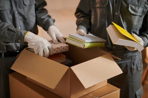 How to Pack Books in 5 Simple Steps