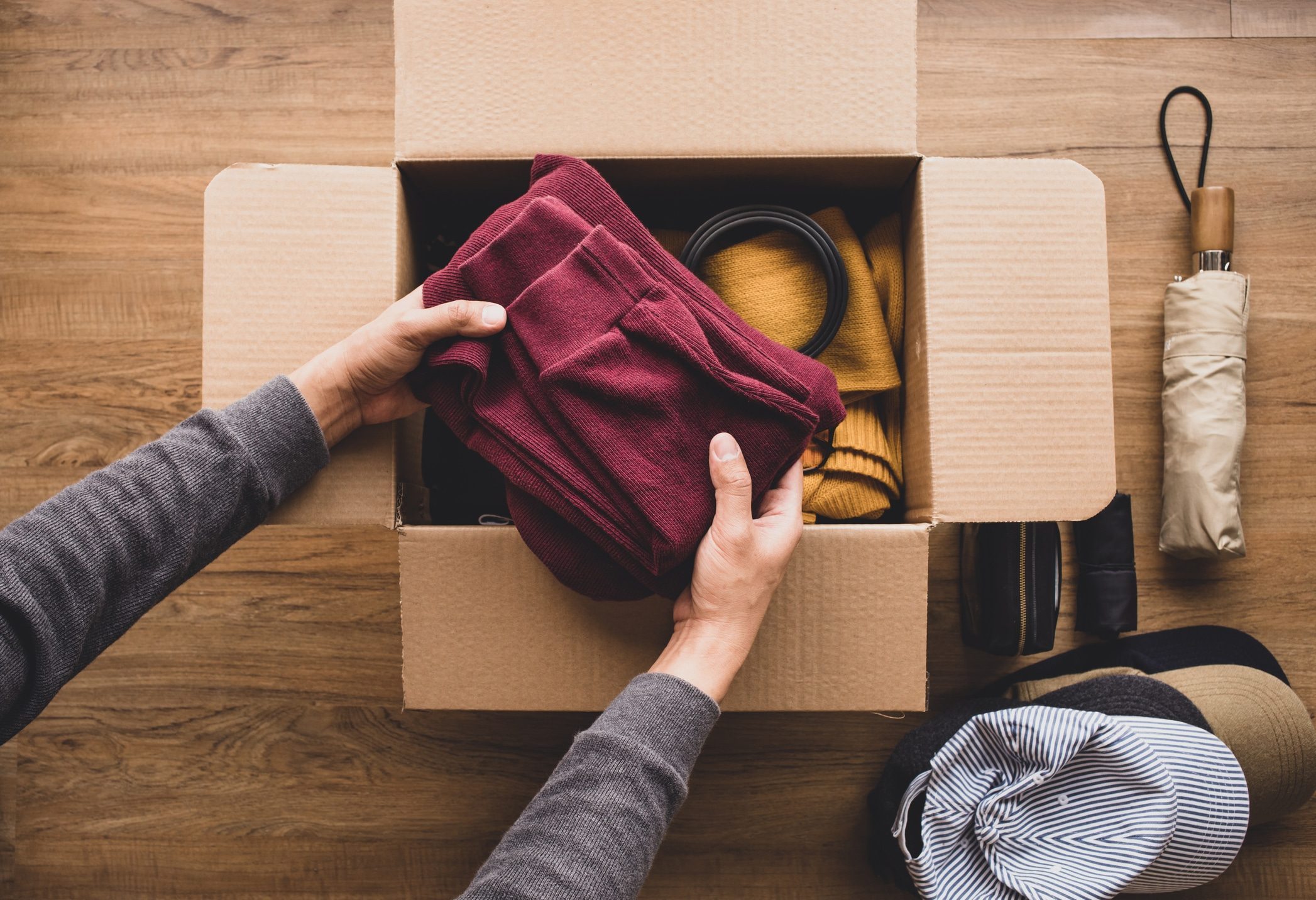 Efficient Ways to Pack Clothes for Moving
