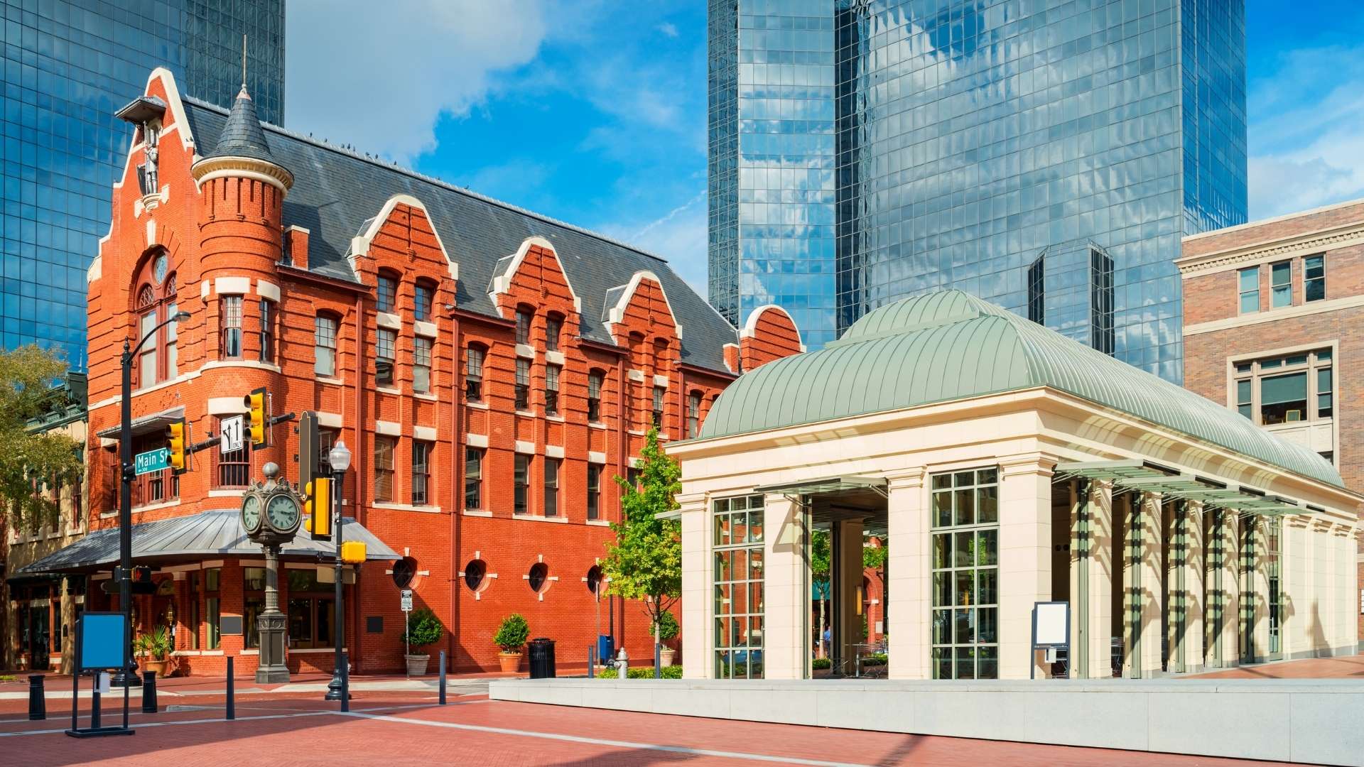 sundance square in fort worth